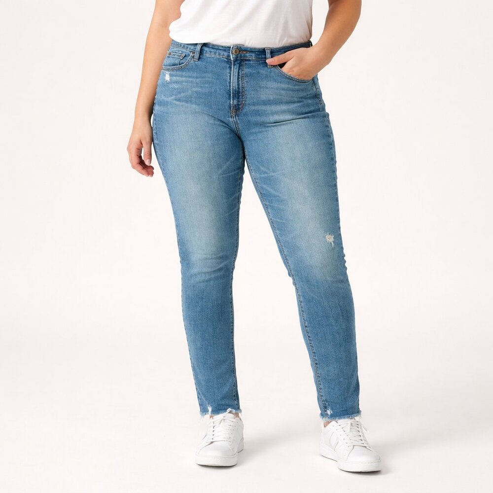 Gap Cigarette Jeans 16 Tall 33 Inseam Light Wash Distressed Raw Hem Denim
